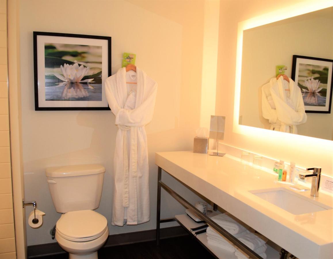 Radisson Kingswood Hotel&Suites, Fredericton Buitenkant foto